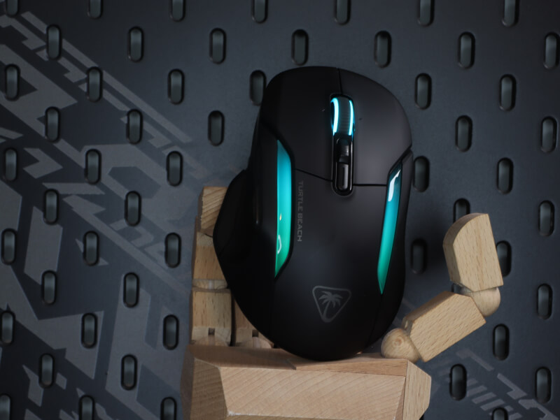 NVIDIA Reflex Dual Wireless System Turtle Beach Kone II Air TITAN Owl-Eye 26K.JPG